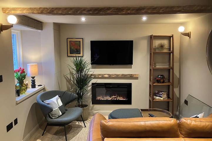 Ullswater retreat near Helvellyn-Bath & Ev charger in Glenridding, Lake District