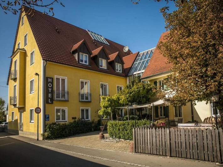 Hotel für 3 Personen, mit Pool und Terrasse, mit Haustier