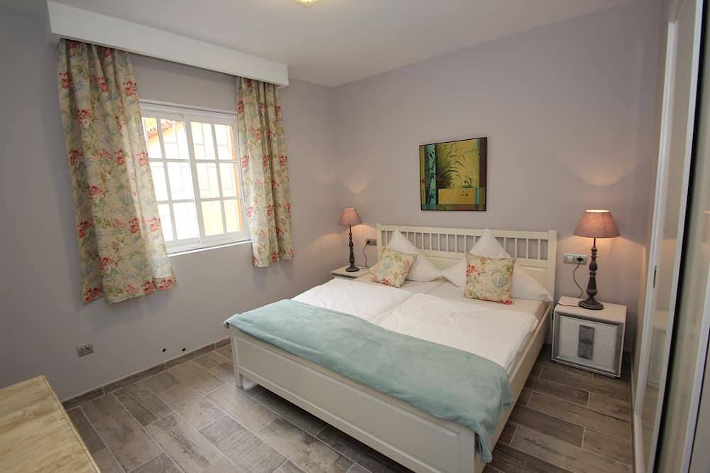 Separates Ferienhaus auf Finca 4 Schlafzimmer 3 Bäder/ 8 Pers.(max 10) in Chío, Guía de Isora