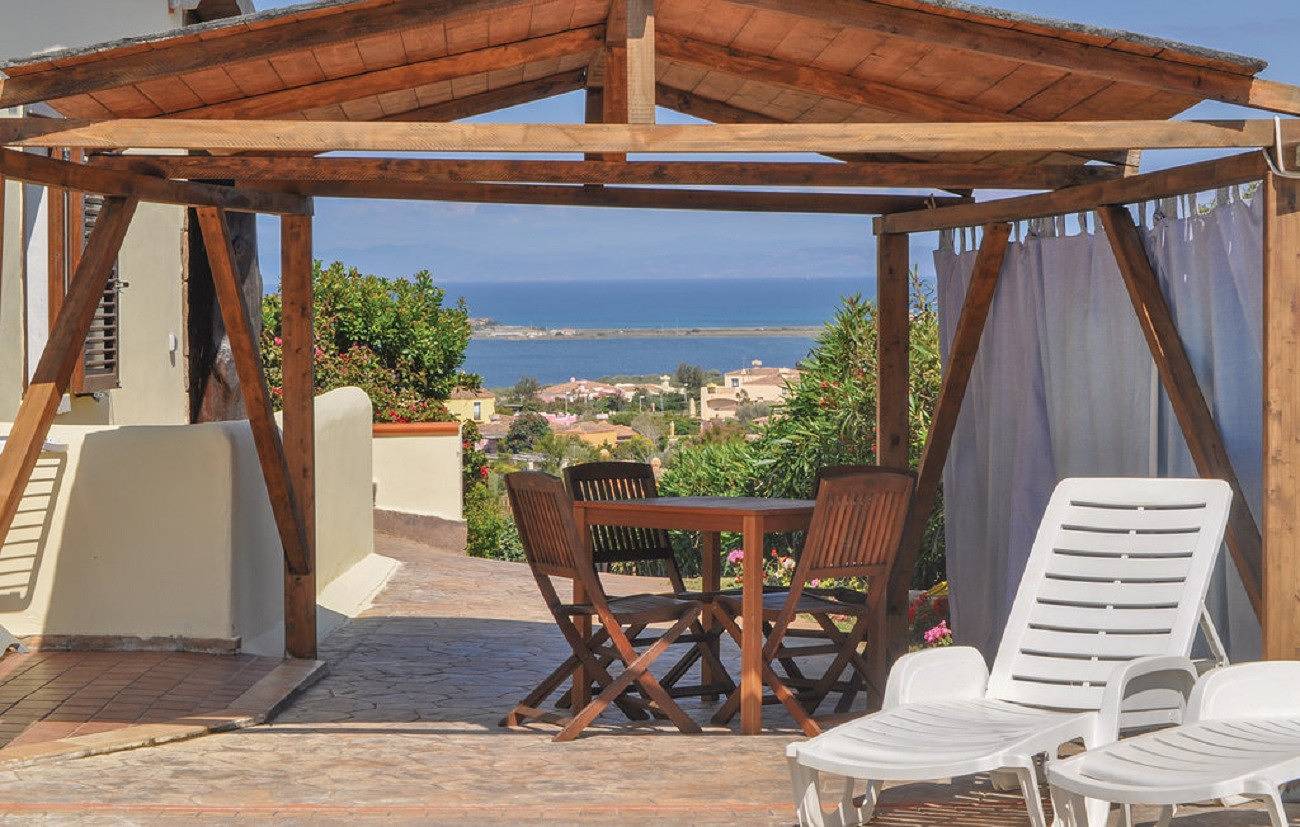 Villa pour 13 personnes avec jardin in Stagno di Casaraccio, Punta De Su Turrione