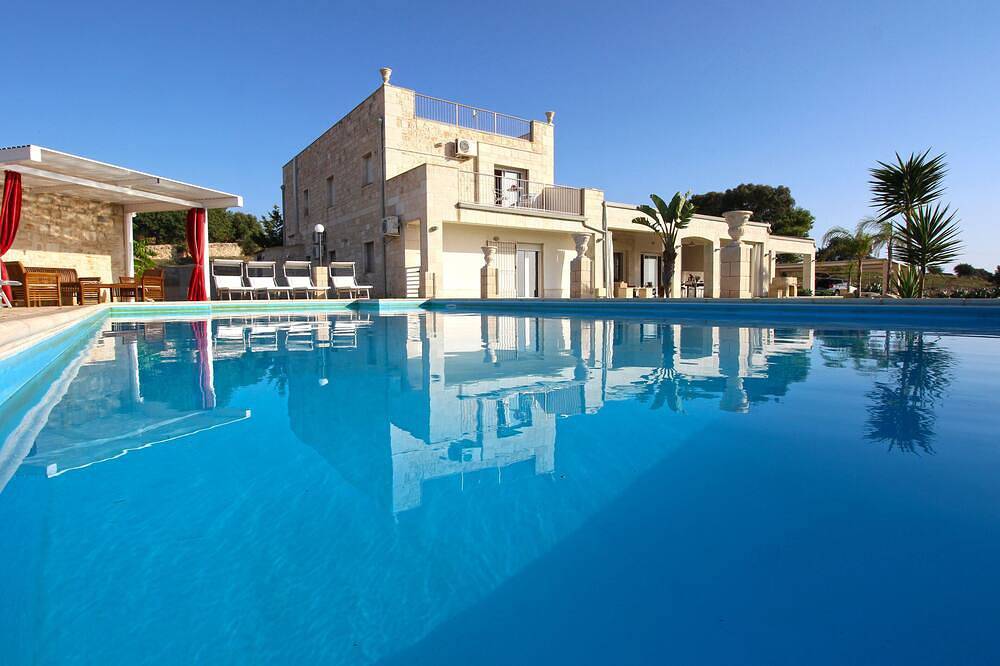Villa per 14 Persone in Santa Croce Camerina, Provincia di Ragusa