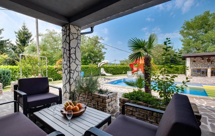 Charmante 2-Zimmer-Wohnung mit Pool und Grillplatz in der Nähe des Flusses Krapina in Zagreb und Umgebung