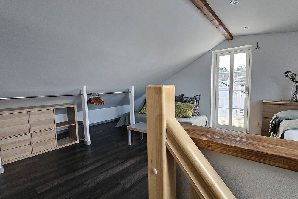 Attic Floor With Views Over Fields and sea in Mälaren