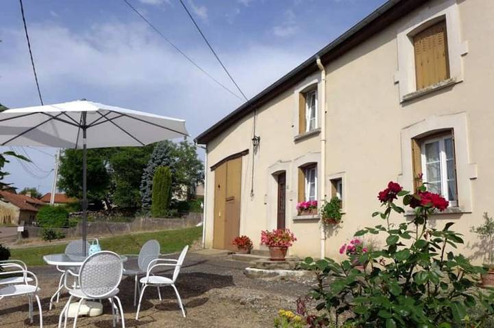 Gîte pour 2 personnes, avec jardin