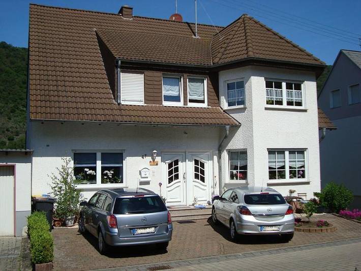 Ferienwohnung für 2 Personen, mit Terrasse und Garten an der Burg Eltz - 2