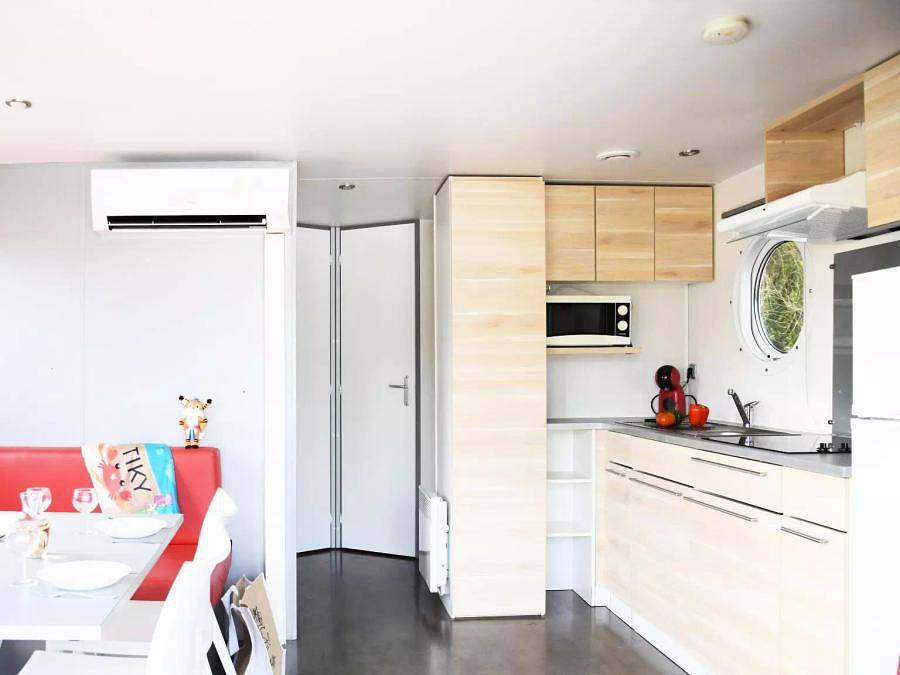 Camping La Prairie - Mobile home 4 persons - Mobil-Home Safari Classic 3 Rooms 4 People Air-conditioned + Tv in Le Muy, Draguignan region