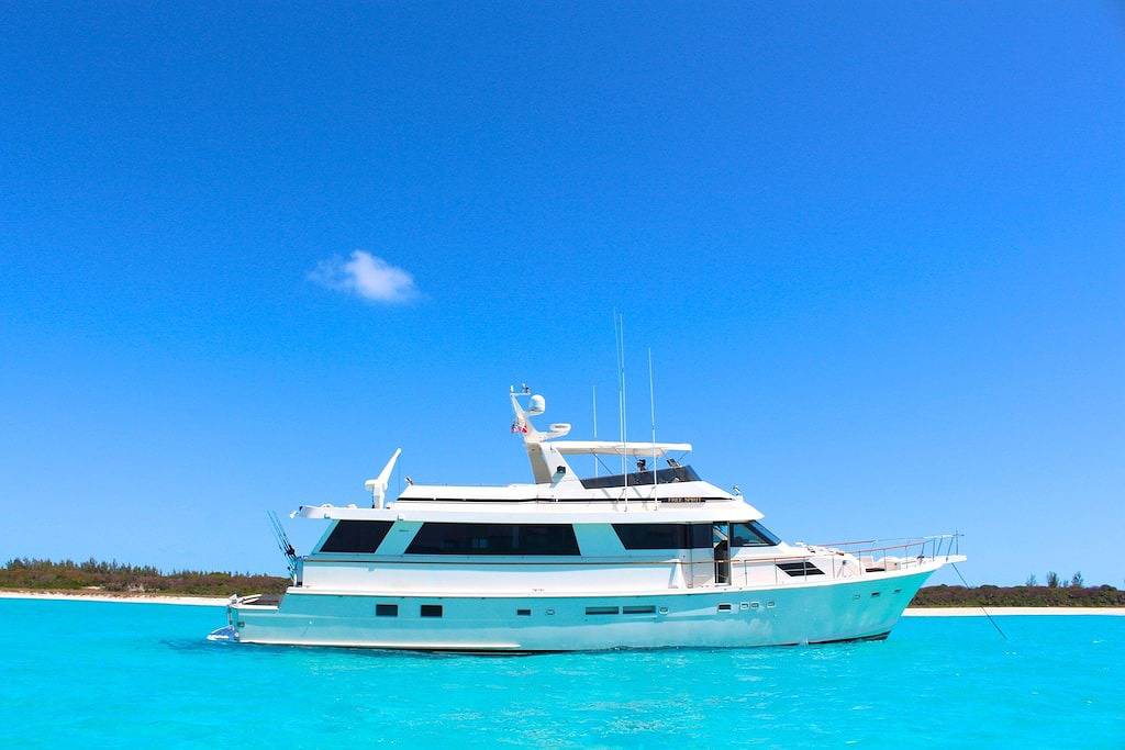 House Boat for 10 Guests in Stock Island, Florida Keys