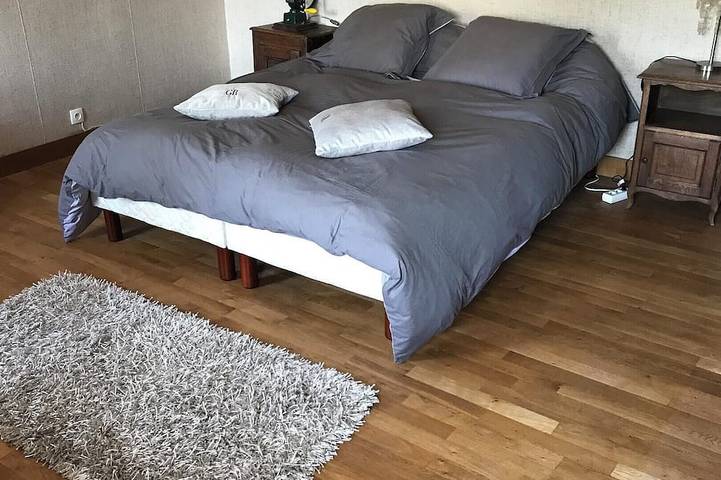 Location de vacances pour 16 personnes, avec jardin à Le Dézert - 4