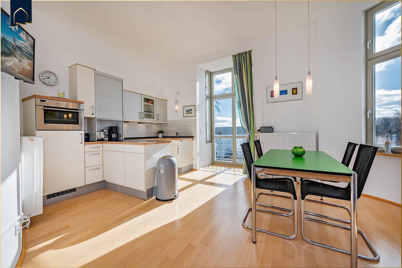 Entire apartment, Ferienwohnung in Heringsdorf mit Meerblick, nur 200 m vom Strand entfernt in Seebad Heringsdorf, Heringsdorf