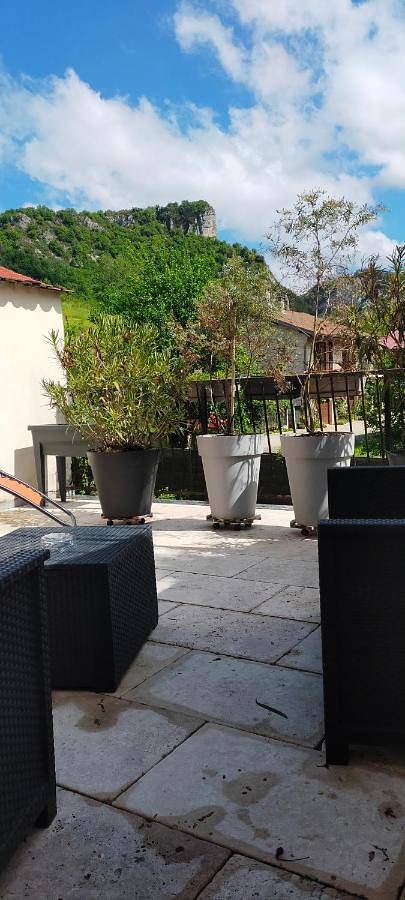Ferienhaus für 2 Personen, mit Ausblick und Terrasse, mit Haustier in Ain