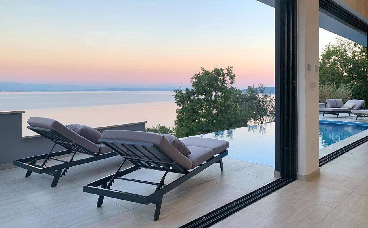 Sky Pool Villa Medveja in Medveja, Lovran