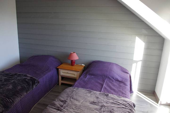 Gîte pour 12 personnes, avec jardin et terrasse à Taden - 4