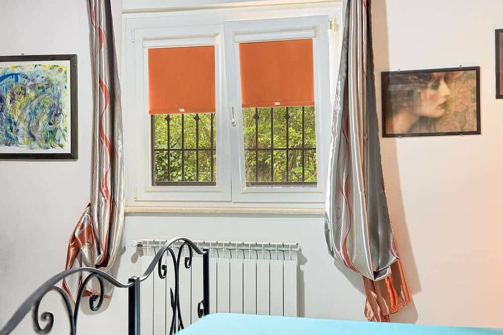 Casa Costanzo - Two Bedroom Villa, Sleeps 5 in Ortona (Municipality), Chieti Province