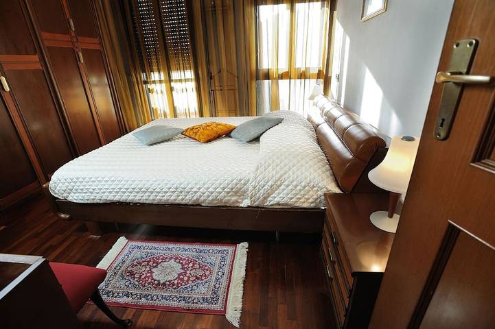 Location de vacances pour 8 personnes, avec terrasse et jardin à San Giuliano Terme - 3