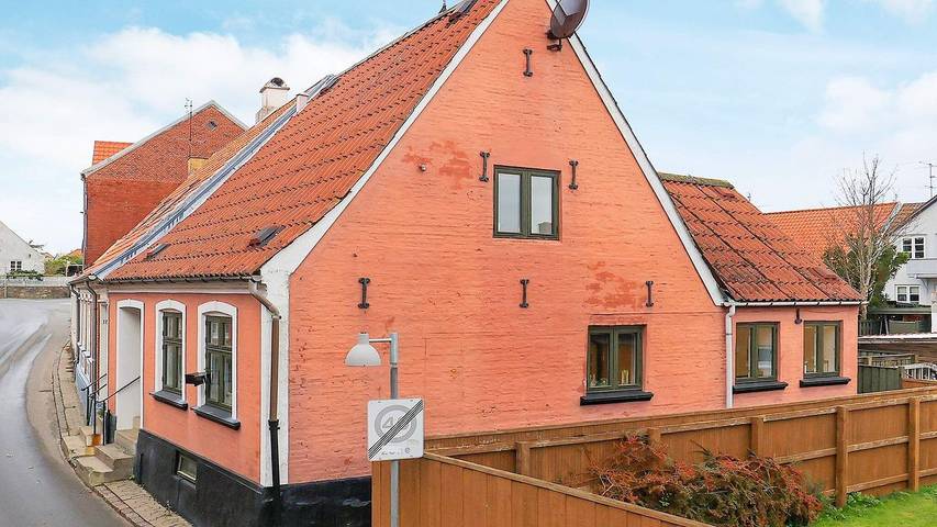 Feriehus for 4 personer, med hage i Marstal