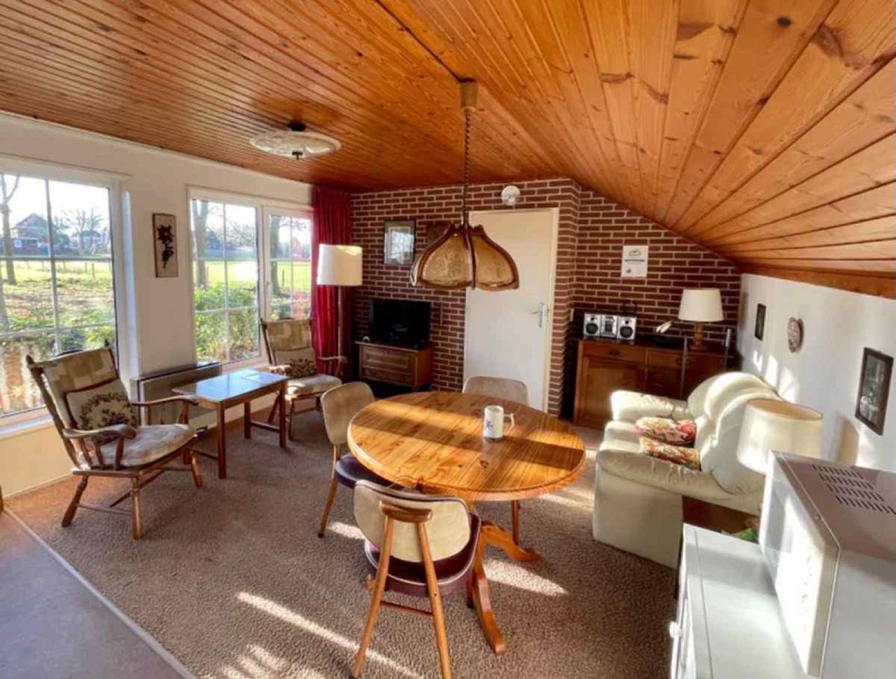 Super cozy 2-person retro holiday home in the Achterhoek in Achterhoek