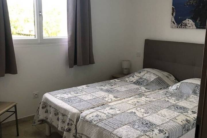 Apartamento entero, Apartment with superb sea view 200m from the beach and 10mn from Porticcio in Isolella, Pietrosella