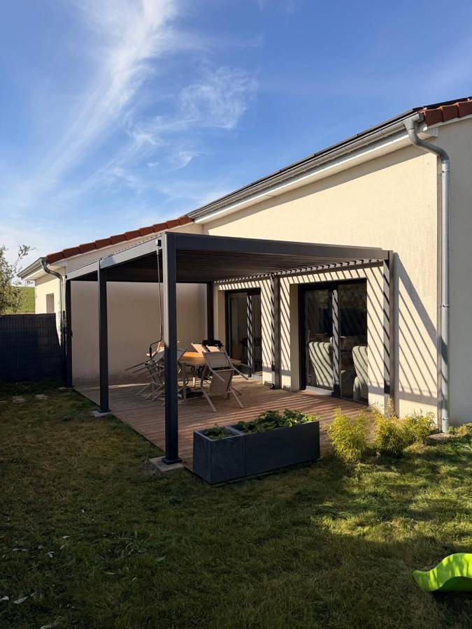 Appartement de vacances pour 6 personnes, avec vue et jardin, adapté aux familles dans la Meuse - 2