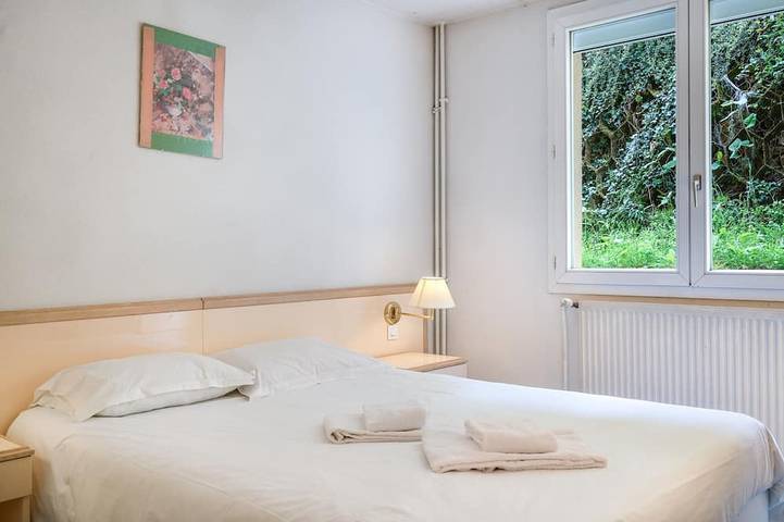 Gîte pour 2 personnes, avec jardin à Bessenay - 2