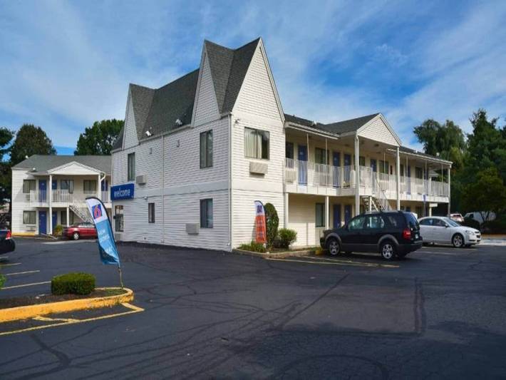 Apartamento entero, 1 Cama Completa | in Connecticut