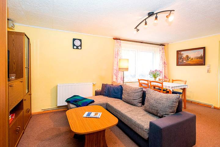 Ferienhaus für 4 Personen, mit Terrasse und Garten in Putbus - 2