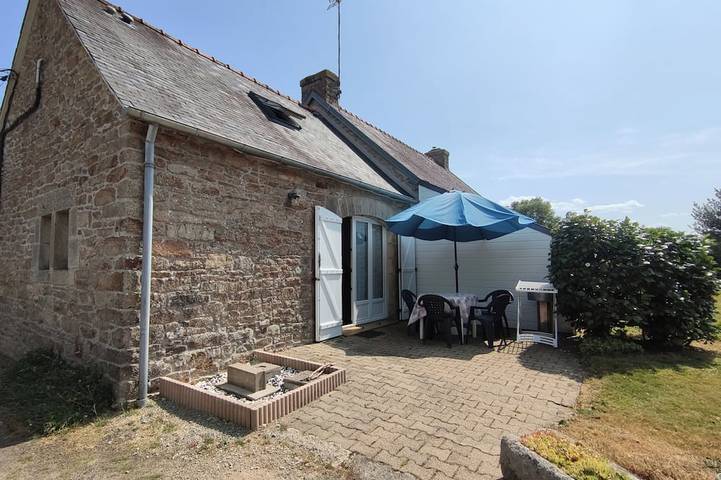 Location de vacances pour 3 personnes, avec Terrasse et Jardin à Quéménéven