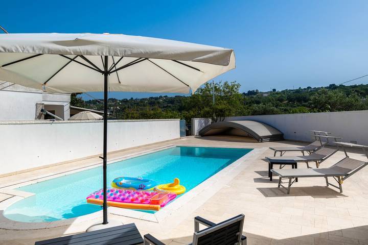 Gîte pour 8 personnes, avec jardin à Martina Franca - 2