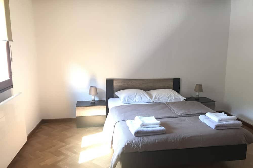 Dos golondrinas *** in Houssen, Región de Colmar