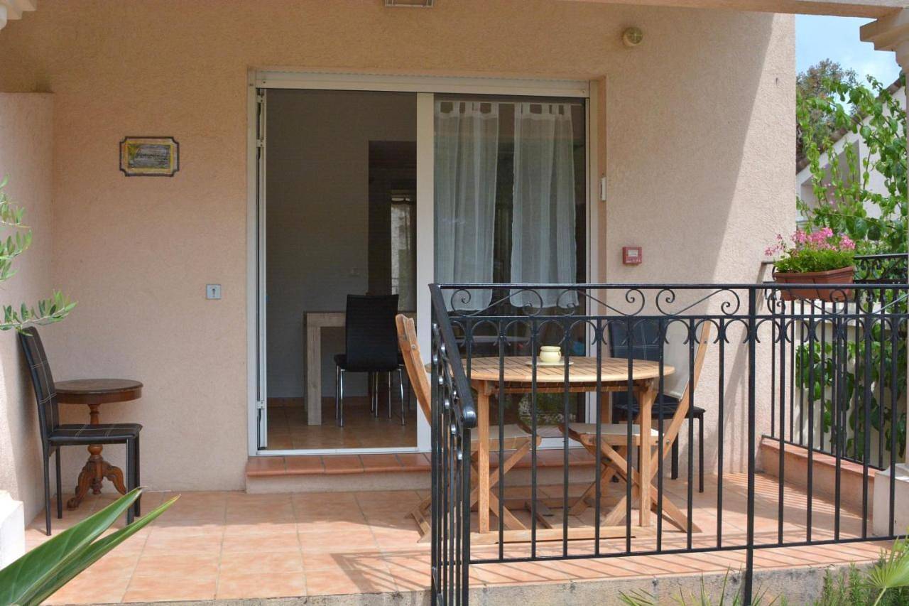 Apartment with Garden View in Antibes, Côte méditerranéenne (France)