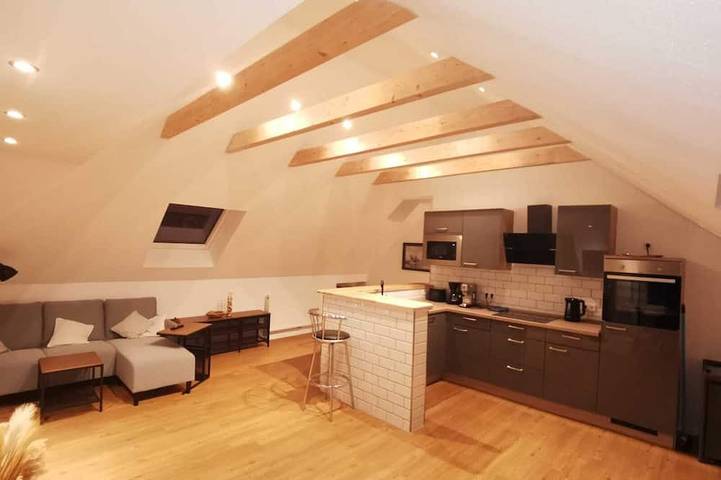 Ferienwohnung für 2 Personen, mit Balkon und Garten