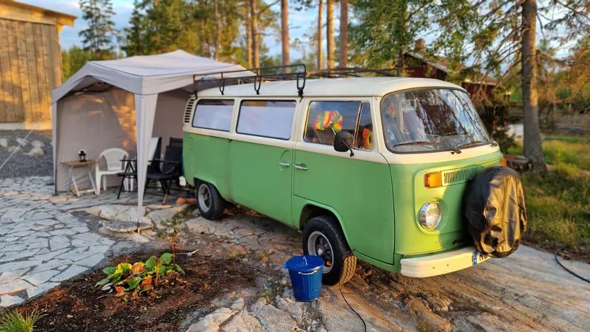 Camping für 2 Personen, mit Ausblick und Terrasse sowie Sauna und Garten - 1