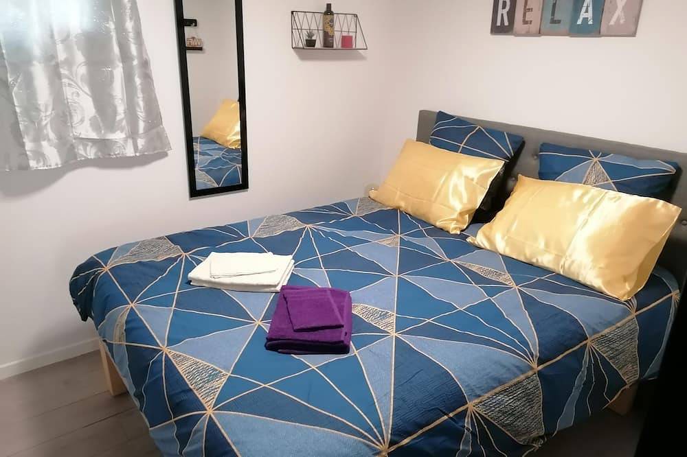Appartement entier, Charmant appartement T2 dans villa avec spa in Laveyron, Région de Valence