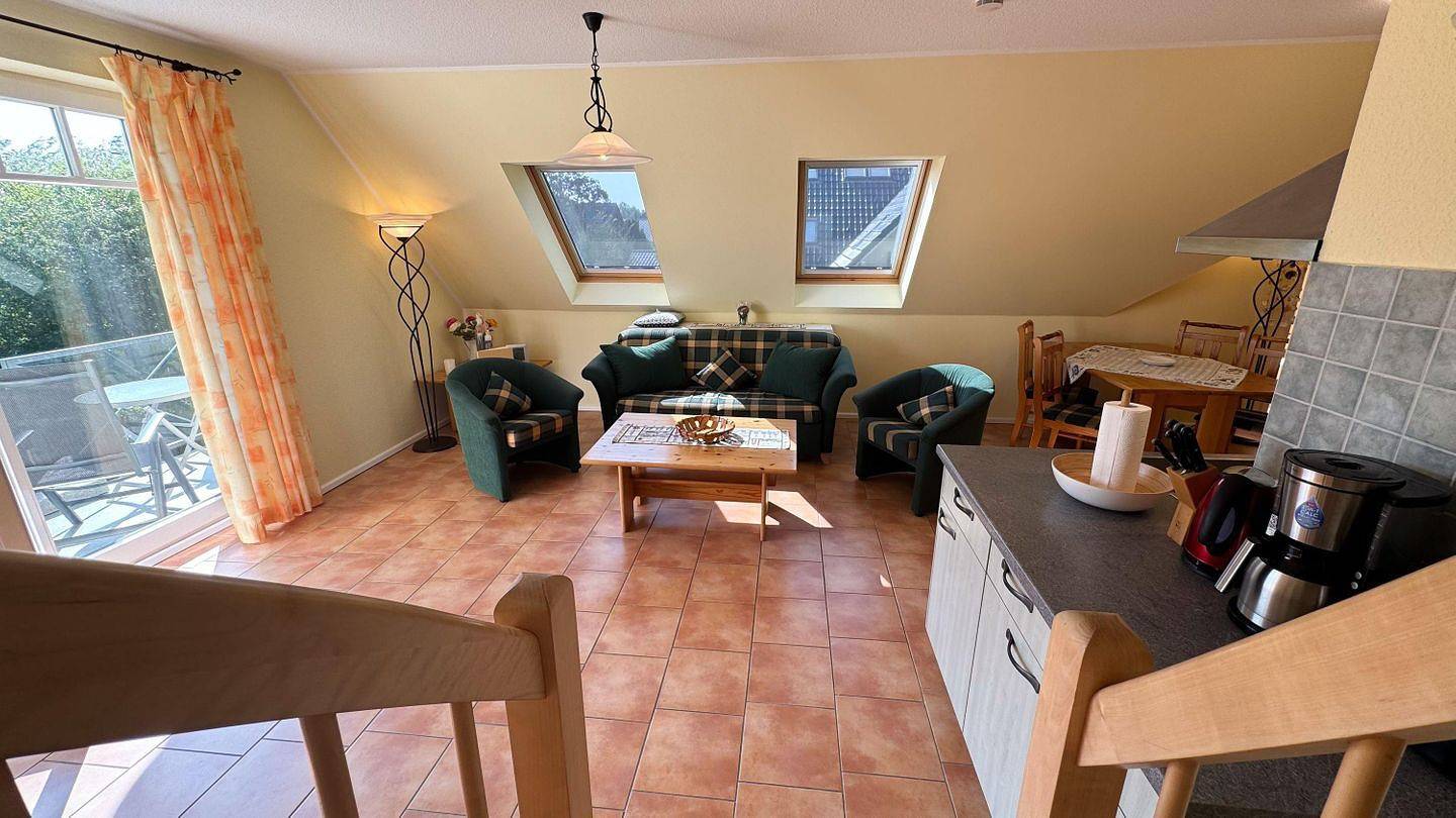 Ganze Wohnung, Fewo Seeblick mit Balkon und seitlichem Meerblick in Nienhagen in Ostseebad Nienhagen, Nienhagen