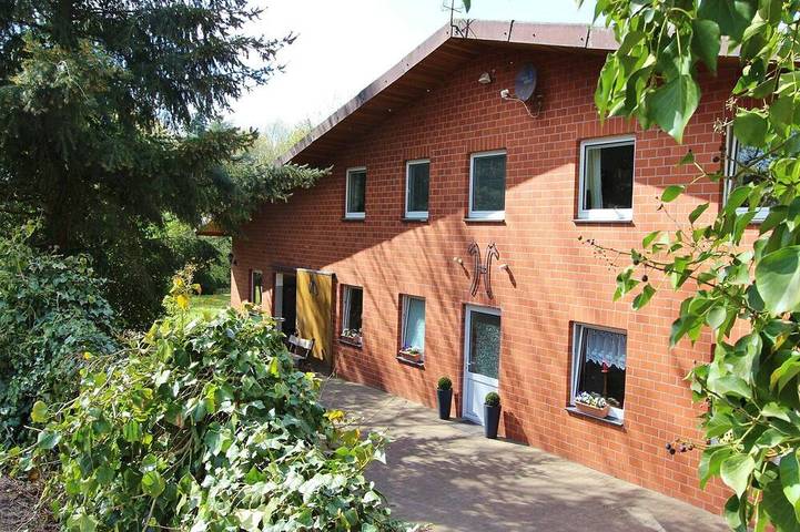 Ferienwohnung für 2 Personen, mit Garten und Pool, mit Haustier