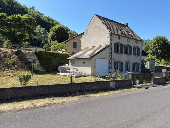 Location de vacances pour 6 personnes, avec vue et jardin à Saint-Pierre-Colamine - 4