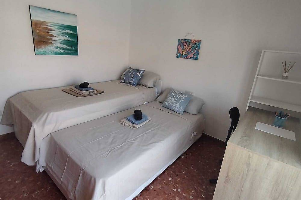 Apartamento entero, Apartamento 3 Dormitorios Centro Torrox Wifi - 5 Personas in Torrox Pueblo, Torrox