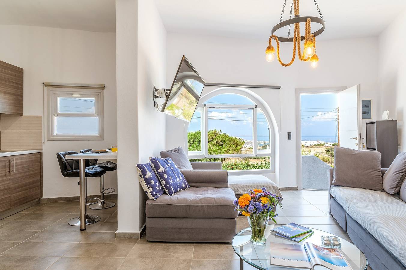Vakantiehuis 'Sunset Horizon Villa' met Wi-Fi en airconditioning, foto 11