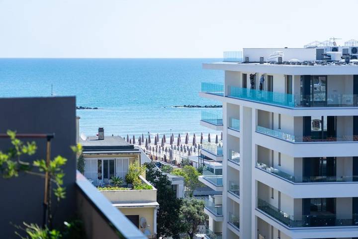 Loft per 6 persone, con Balcone e Terrazza nonché Panorama a Pescara
