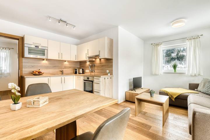 Ferienwohnung für 2 Personen, mit Garten und Sauna sowie Pool, kinderfreundlich in Vorarlberg - 4