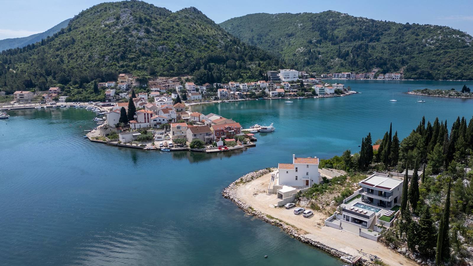 Villa Juma by Villas Guide in Blace, Dubrovnik-Neretva