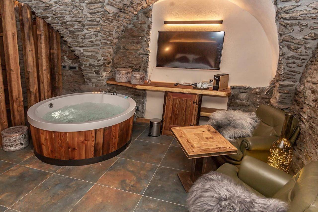 Single Room in Sauze d'Oulx, Via Lattea