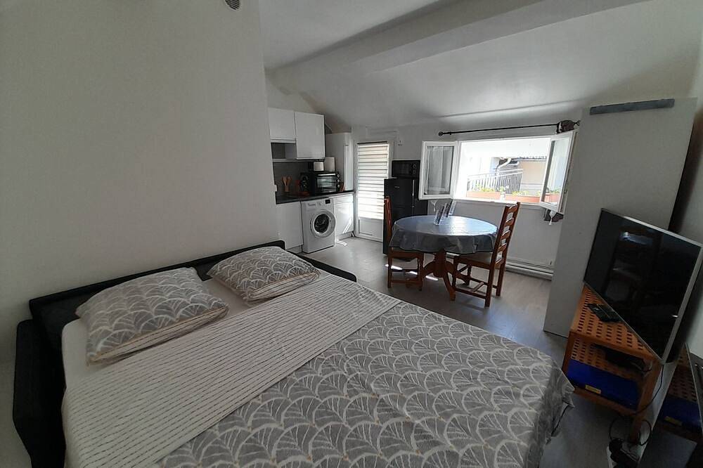 Apartamento entero, Charming studio in Bois-le-Roi with private parking in Bois-le-Roi, Sena y Marne