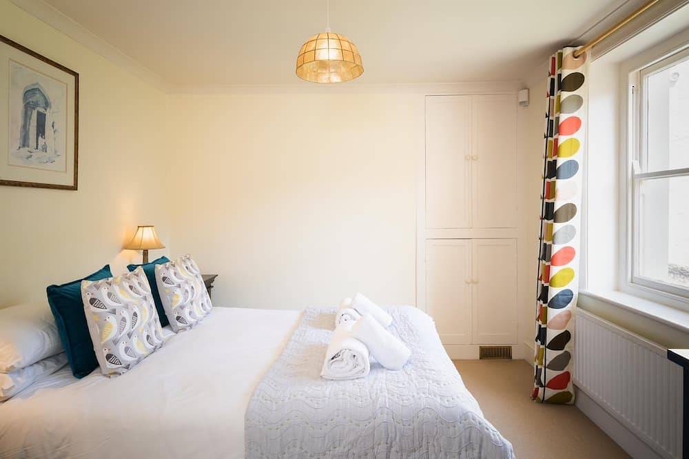 Village Cottage, 10 minutes from the beach in Branscombe, Devon