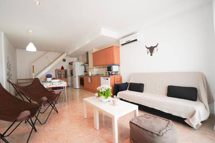 Gîte pour 4 personnes, avec vue et balcon dans Els Muntells - 2