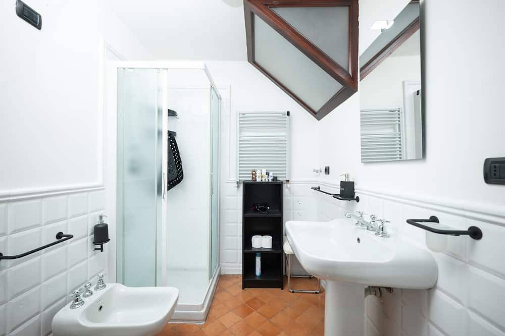 Entire apartment, [Chardonnay]★ ★ ★ ★ ★-elegant apartment in Medolla, Modena Province