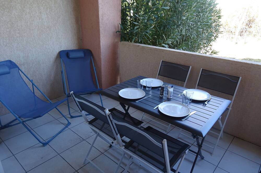 Entire apartment, La Castagna in Moriani-Plage, Corte region