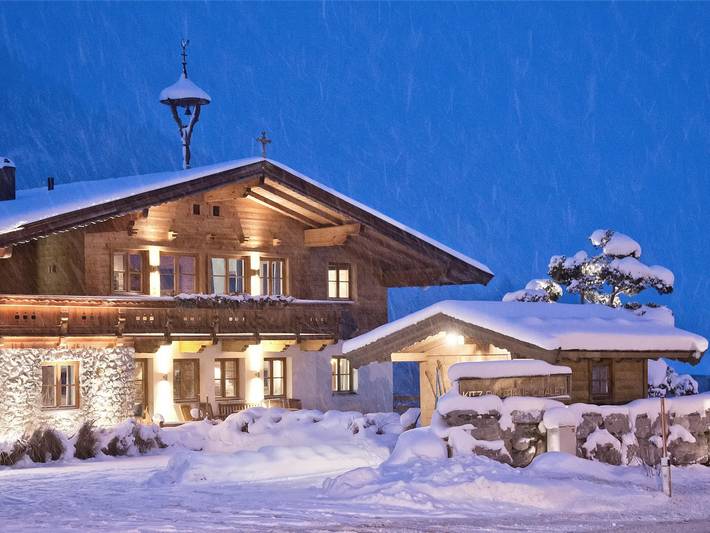 Vakantiewoning voor 6 personen, with Balkon and Whirlpool as well as Sauna in Kirchberg in Tirol