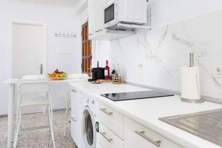 Appartement entier, Appartement de vacances pour 3 personnes avec terrasse in Bajamar, San Cristóbal de La Laguna
