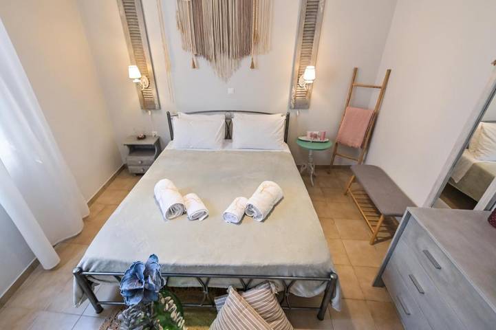 Gîte pour 4 personnes, avec jardin dans Palaia Epidavros - 2