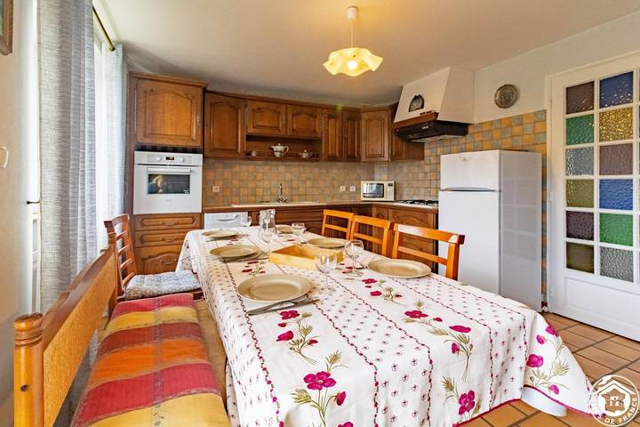 Gîte pour 5 personnes, avec jardin à Arcizans-Dessus - 4